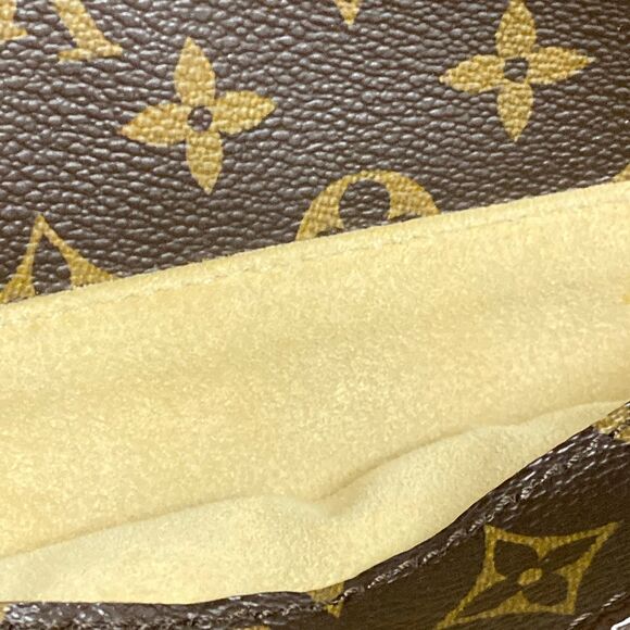 Monogram Beverly GM Handbag Louis Vuitton Beverly GM Monogram Handbag M40120
